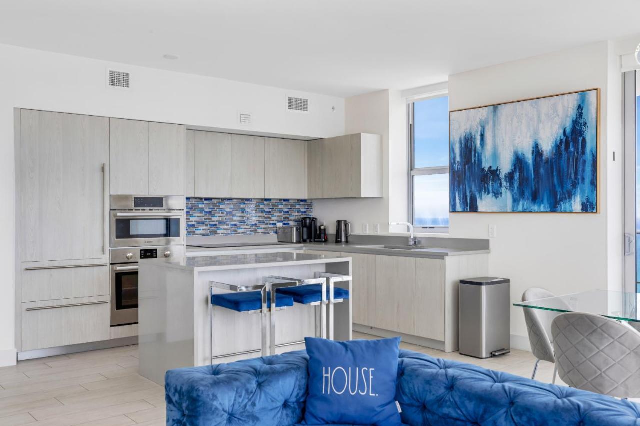 הוליווד Hyde Beach House - Millionaire 2 Bd 2 Ba Apt, Direct Ocean View, 5 Min Walk To Ocean מראה חיצוני תמונה