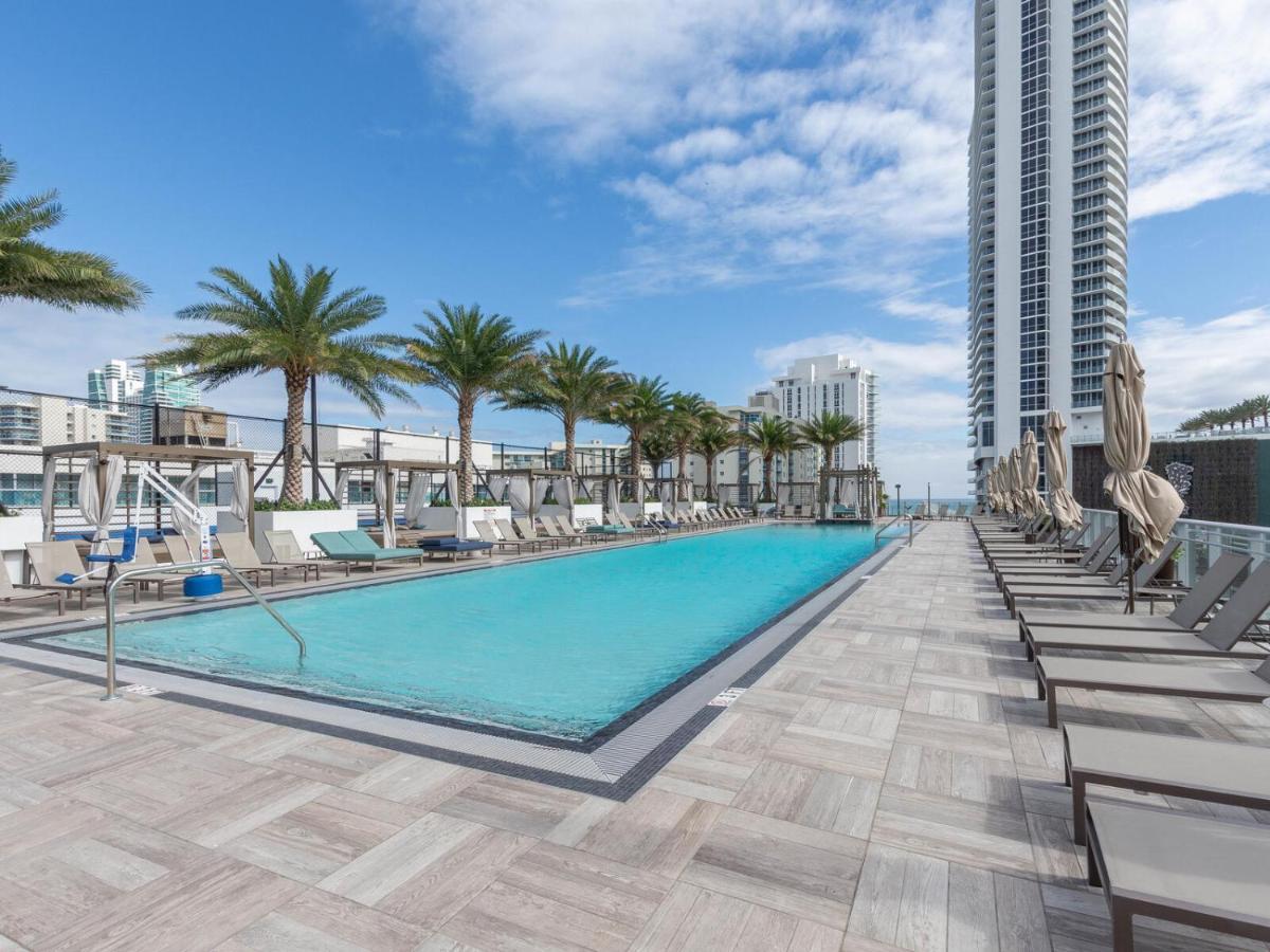 הוליווד Hyde Beach House - Millionaire 2 Bd 2 Ba Apt, Direct Ocean View, 5 Min Walk To Ocean מראה חיצוני תמונה
