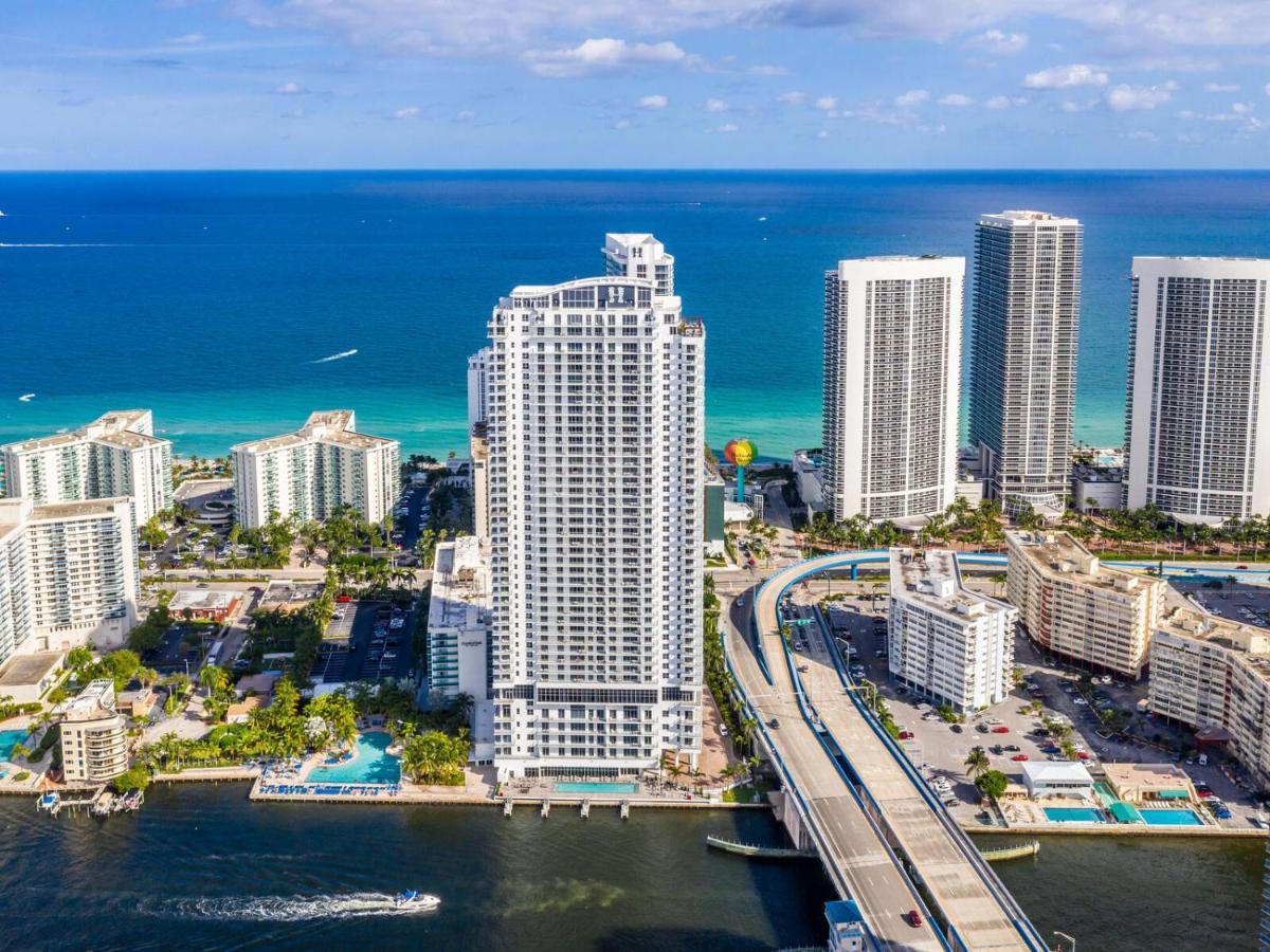הוליווד Hyde Beach House - Millionaire 2 Bd 2 Ba Apt, Direct Ocean View, 5 Min Walk To Ocean מראה חיצוני תמונה