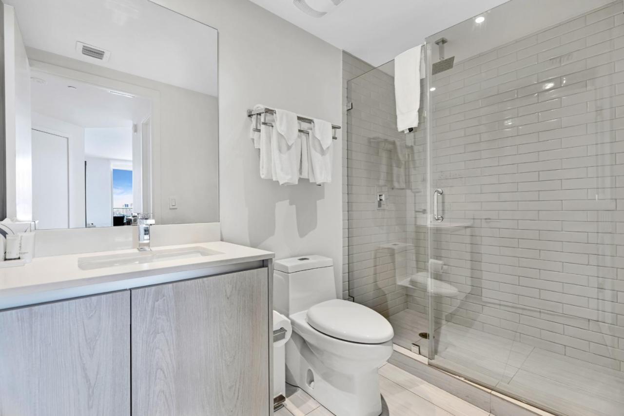 הוליווד Hyde Beach House - Millionaire 2 Bd 2 Ba Apt, Direct Ocean View, 5 Min Walk To Ocean מראה חיצוני תמונה