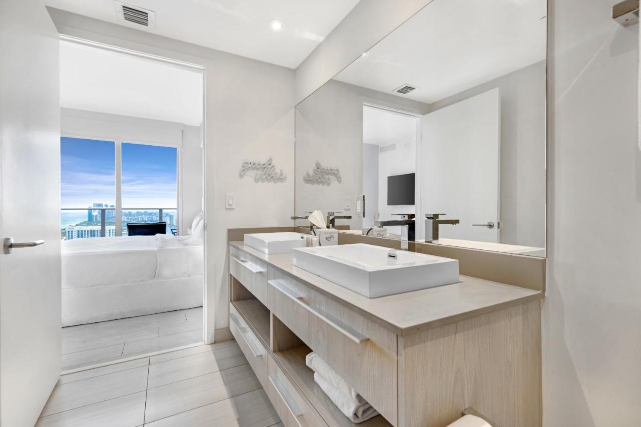 הוליווד Hyde Beach House - Millionaire 2 Bd 2 Ba Apt, Direct Ocean View, 5 Min Walk To Ocean מראה חיצוני תמונה