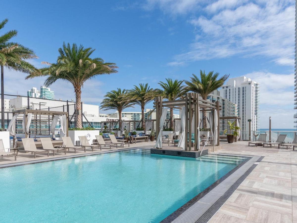 הוליווד Hyde Beach House - Millionaire 2 Bd 2 Ba Apt, Direct Ocean View, 5 Min Walk To Ocean מראה חיצוני תמונה