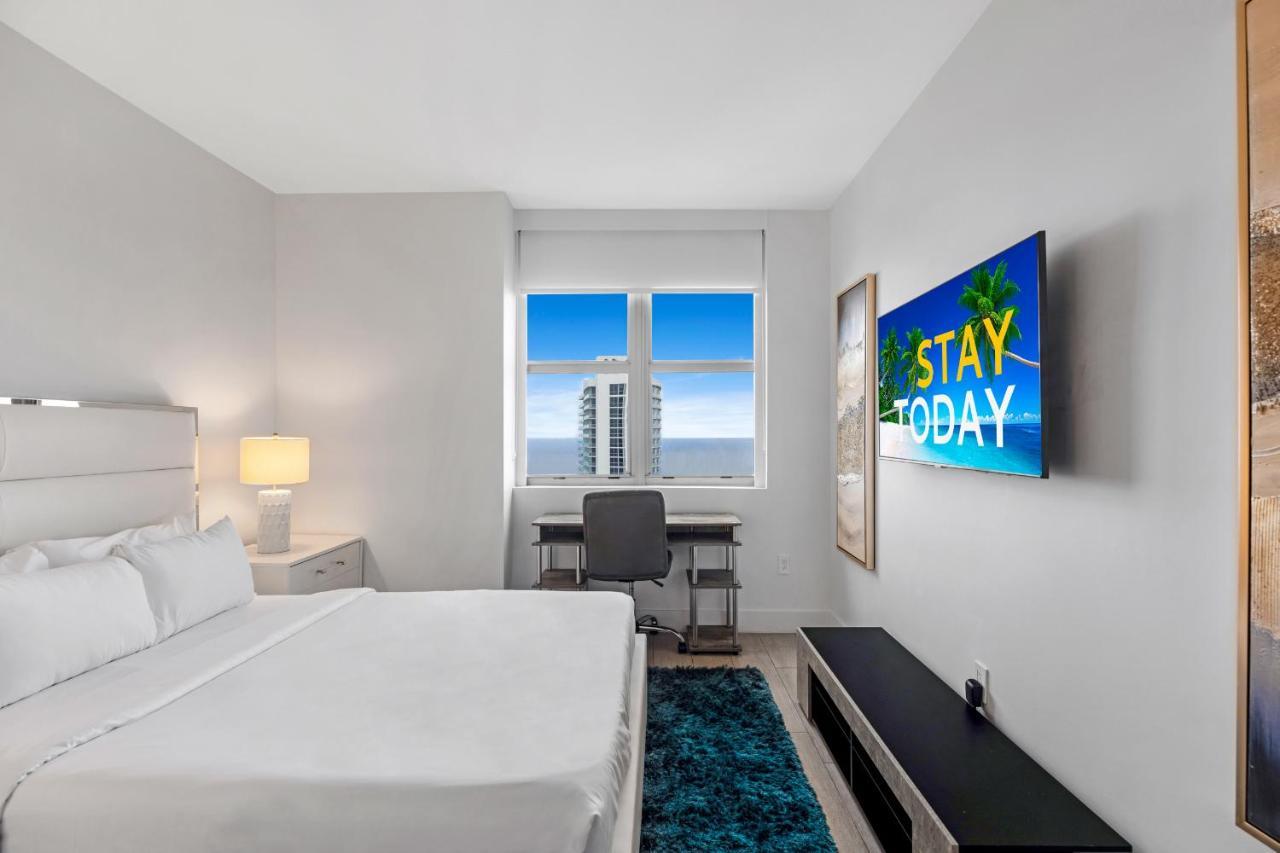 הוליווד Hyde Beach House - Millionaire 2 Bd 2 Ba Apt, Direct Ocean View, 5 Min Walk To Ocean מראה חיצוני תמונה