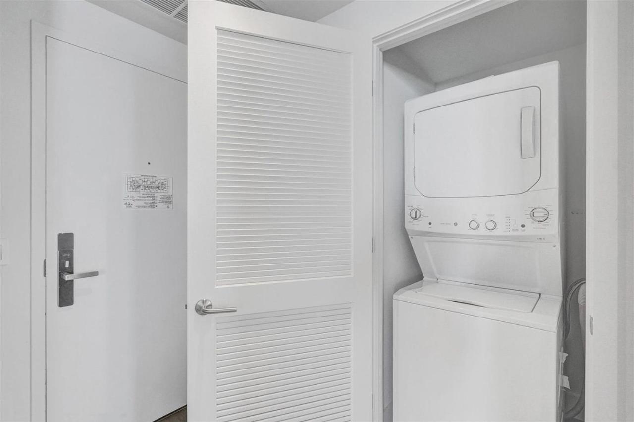 הוליווד Hyde Beach House - Millionaire 2 Bd 2 Ba Apt, Direct Ocean View, 5 Min Walk To Ocean מראה חיצוני תמונה