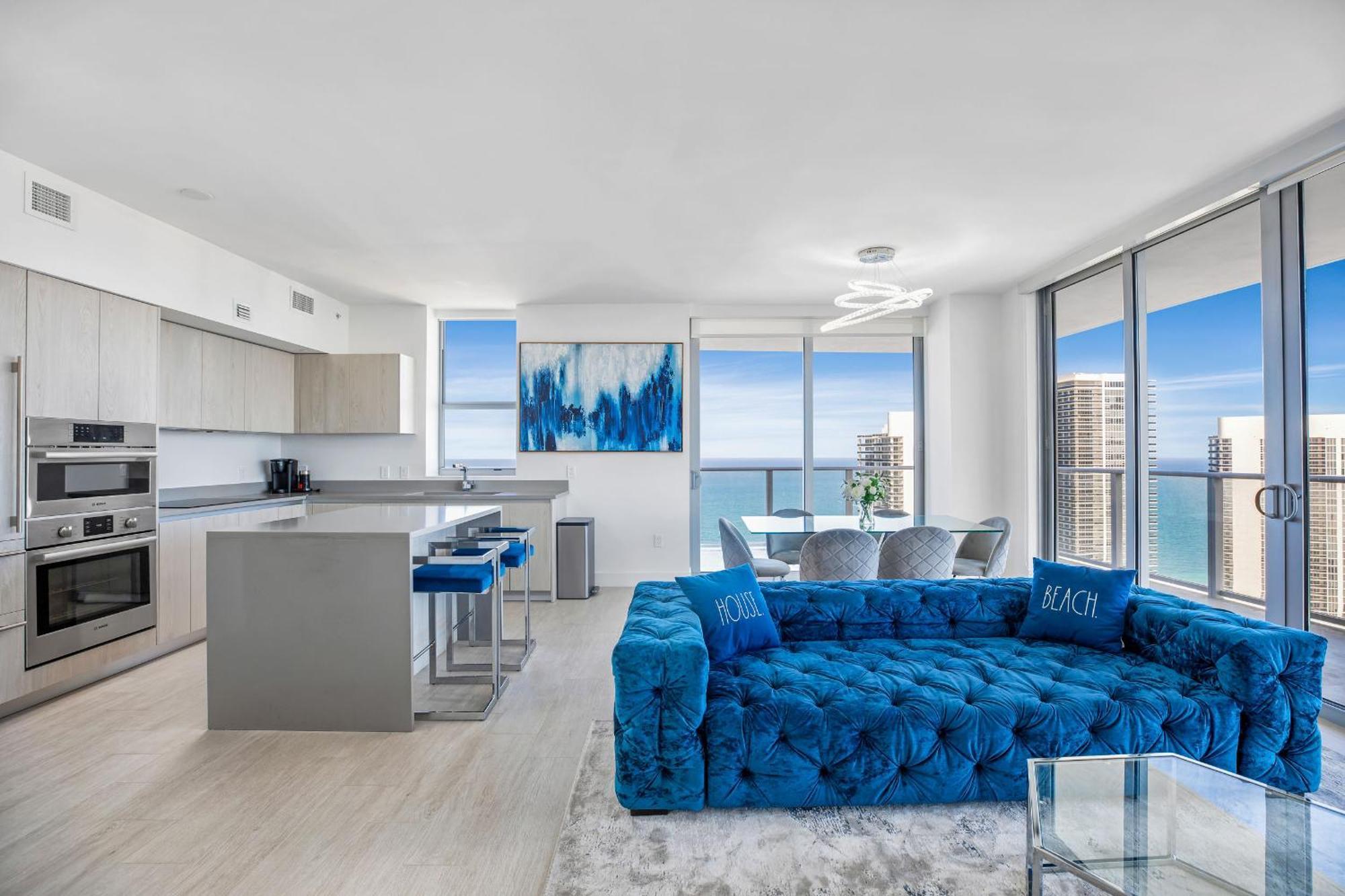 הוליווד Hyde Beach House - Millionaire 2 Bd 2 Ba Apt, Direct Ocean View, 5 Min Walk To Ocean מראה חיצוני תמונה